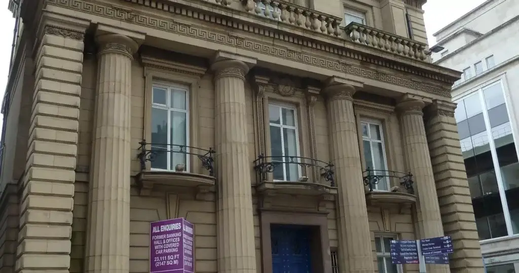 transformation of former bank of england building into an ivy restaurant business manchester