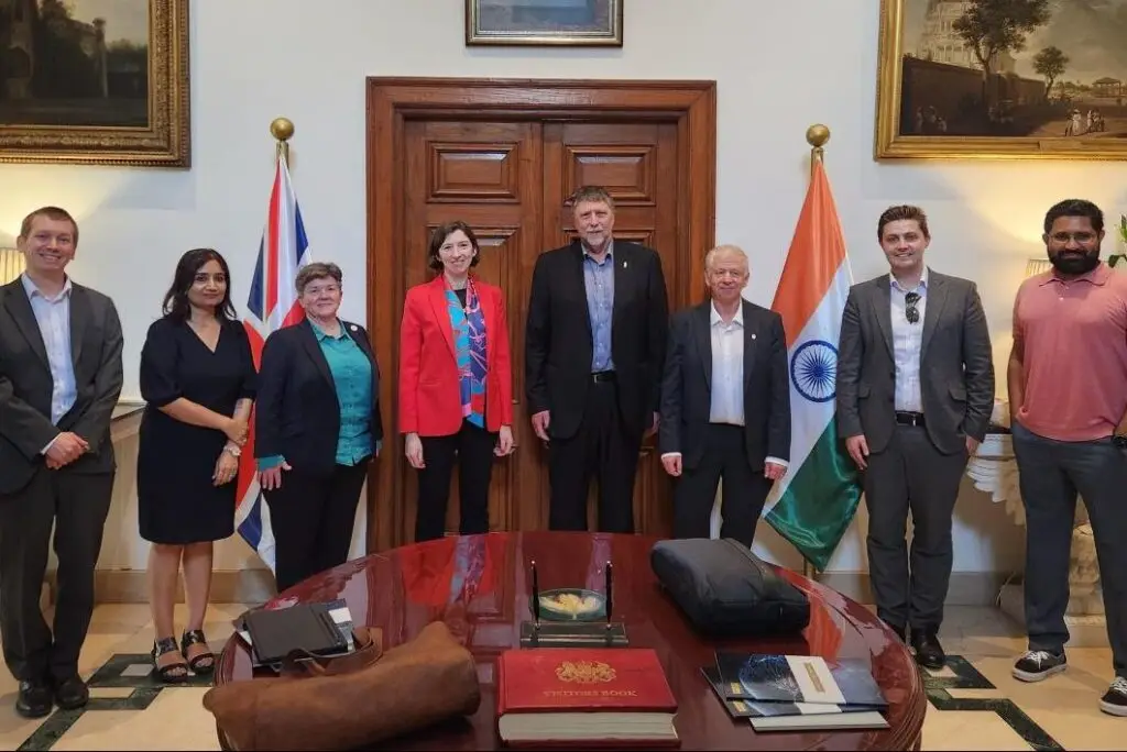 inter governmental deal spurs uk india graphene collaboration business manchester